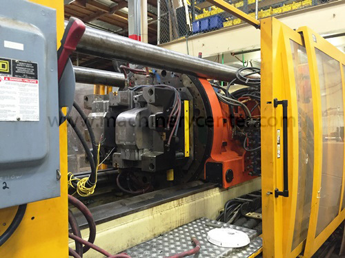 2002 HUSKY RS55/R45 Injection Molders - Two Color | Machinery Center