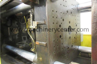 2000 CINCINNATI-MILACRON 165I-252G Injection Molders 101 To 200 Ton | Machinery Center (6)