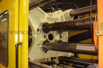 1997 HUSKY 660-22.8 + 36.1 Injection Molders - Two Color | Machinery Center (2)
