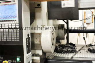 2004 CINCINNATI-MILACRON MAXIMA MM725140 Injection Molders 701 To 800 Ton | Machinery Center (5)